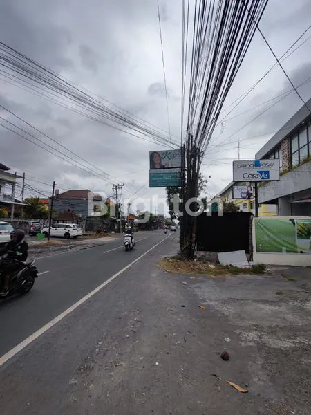 image TOKO DAN RUANG USAHA RENON BALI (6)