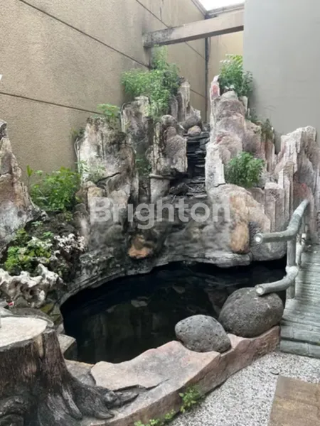 image  RUMAH ELITE GRAHA FAMILI DEKAT PAKUWON MALL, DEKAT GRAHA FAMILI LOOPS, DEKAT KAMPUS UNESA LIDAH  (8)