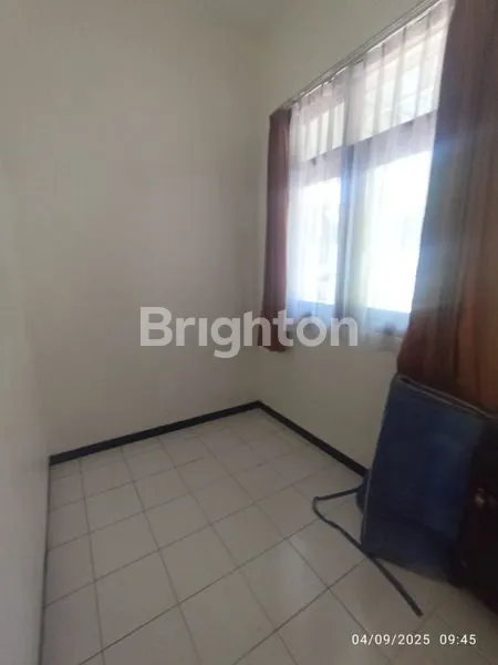 image RUMAH SEMI-FURNISHED 3 KAMAR MANDI DI AREA ELIT (6)