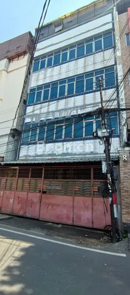 image SEWA RUKO DENGAN LOKASI YANG SANGAT STRATEGIS USAHA APA AJA PASTI JALAN (1)