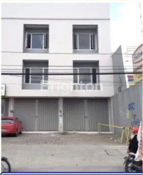 image RUKO 3 LANTAI DI JL. RAYA MENGANTI, SURABAYA (1)