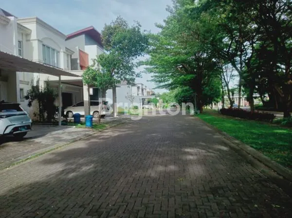 image RUMAH SIAP HUNI DI CLUSTER EMINEN BSD (2)