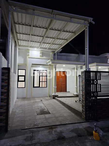 image 2 UNIT RUMAH BARU BERJAJAR MENGANTI  (2)