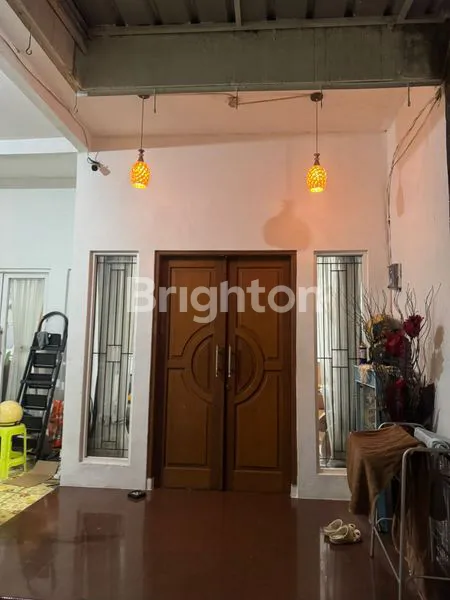 image RUMAH 2 LANTAI DI GDC, LT 122M², FULL FURNISH (1)