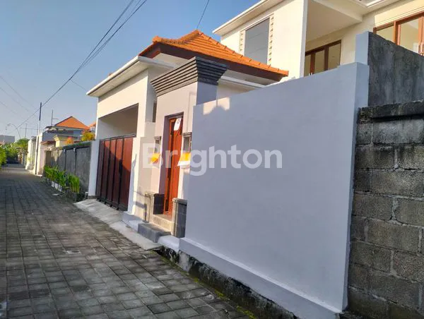image RUMAH MODERN DEKAT RENON (7)