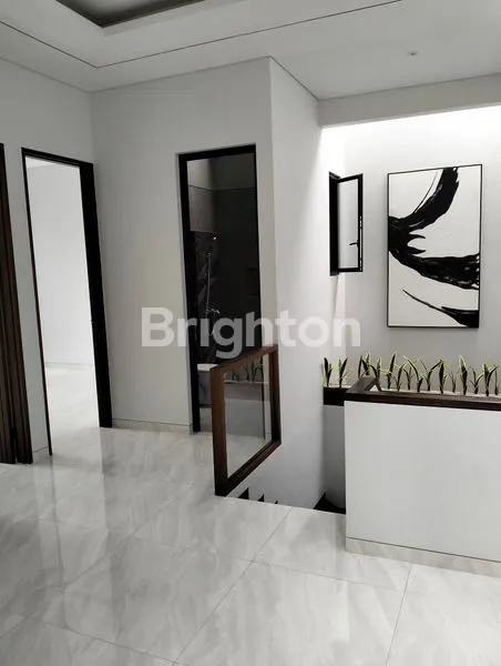 image RUMAH BARU HOOK MEWAH MANYAR, 4+1 KT & 3+1 KM (6)