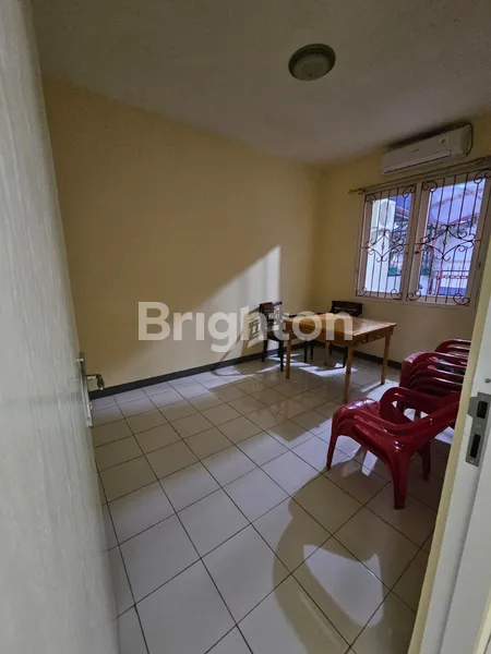 image RUMAH BONUS TANAH LUAS NGANTONG DI METRO PERMATA KARANG TENGAH TANGERANG (7)