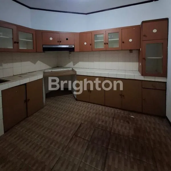 image DIJUAL RUMAH DI RAWAMANGUN JAKTIM (8)