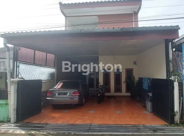 image DIJUAL RUMAH 2 LANTAI SIAP HUNI DEPOK TENGAH (1)