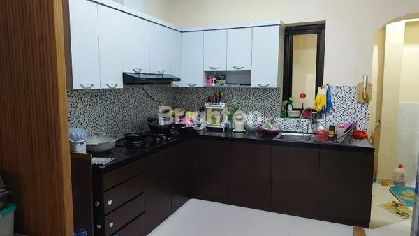 image DIJUAL RUMAH 2 LANTAI SIAP HUNI DEPOK TENGAH (6)