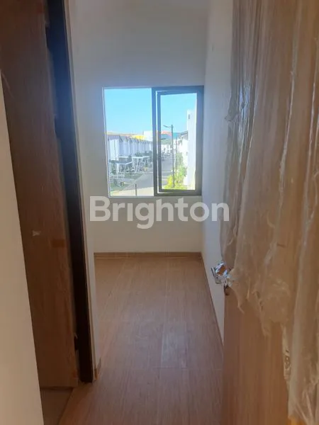 image RUMAH SIAP HUNI DI ROLLING HILLS , TANJUNG BUNGA (7)