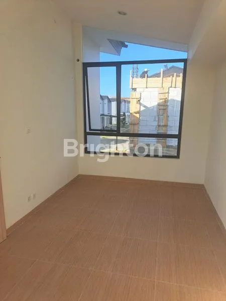 image RUMAH SIAP HUNI DI ROLLING HILLS , TANJUNG BUNGA (3)