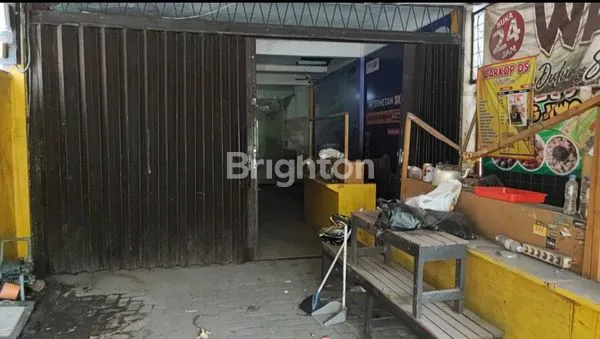 image DISEWAKAN RUKO 2,5 LANTAI NOL JALAN AREA RAMAI, PADAT PENDUDUK STRATEGIS DEKAT KAPASKRAMPUNG RAYA KENJERAN SURAMADU PAKUWON CITY (3)