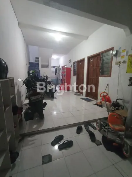 image DIJUAL RUMAH KOS AKTIF 6 KAMAR, STRATEGIS DI SBY TIMUR (2)