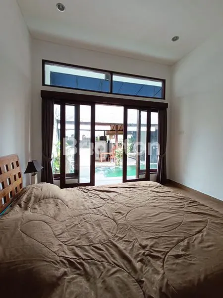 image SEWA VILLA PERTAHUN DENGAN 2 KAMAR DAN SWIMMING POOL (5)