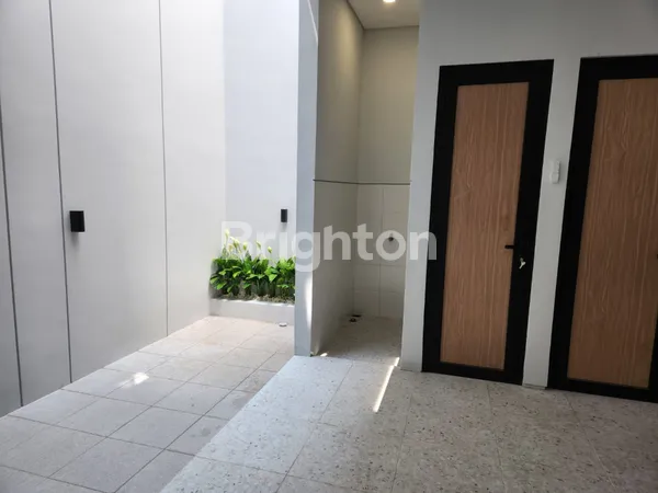 image RUMAH GRESS, MULYOSARI, MULYOREJO, 2 LT, ROW JLN 3MBL, SURABAYA (6)
