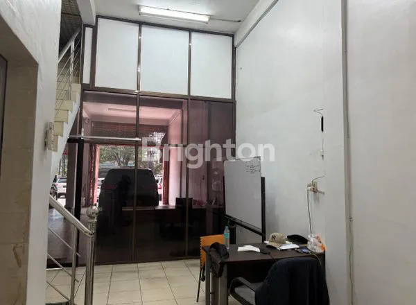 image RUKO GANDENG STRATEGIS BISNIS - RINGROAD - MEDAN (7)