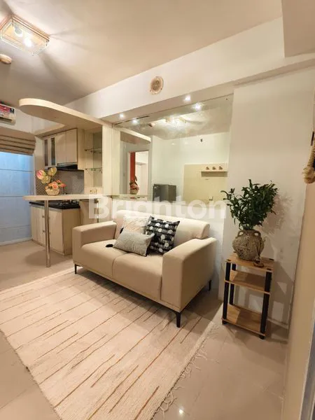 APARTEMEN STRATEGIS BASSURA, 2BR FURNISHED, AKSES TOL & CBD