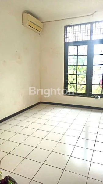 image HUNIAN NYAMAN 2 LANTAI, DEKAT MALL & MRT LEBAK BULUS (2)