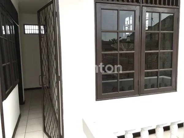 image HUNIAN NYAMAN 2 LANTAI, DEKAT MALL & MRT LEBAK BULUS (5)