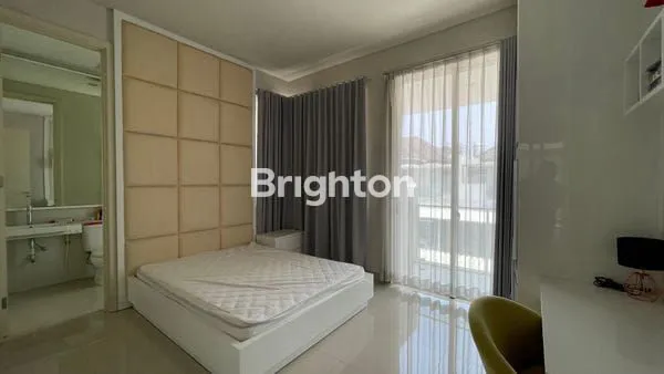 image RUMAH MEWAH 2 LANTAI WISATA BUKIT MAS 2, SURABAYA BARAT. SIAP HUNI & FULL FUTNISHED. DEKAT RAYA WIYUNG - CITRALAND - PAKUWON MALL - GRAHA FAMILI, DLL. (8)
