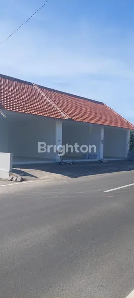 image PELUANG BISNIS EMAS DI JALUR UTAMA JALAN RAYA PANTAI SESEH! (3)