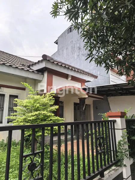 image RUMAH LUAS 254M² DI BULEVAR HIJAU, SIAP HUNI & INVESTASI (1)