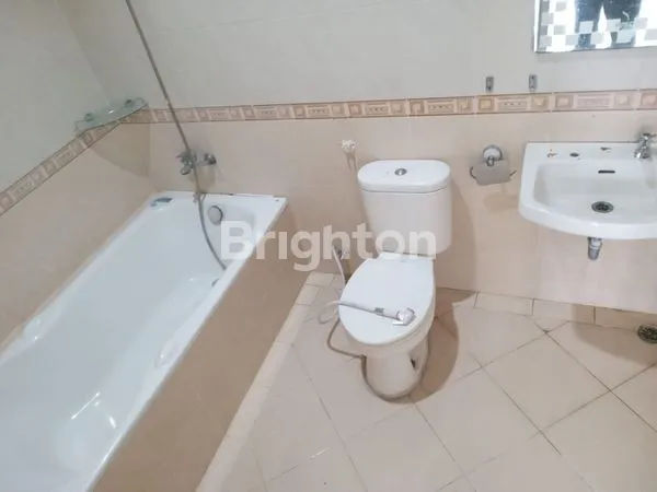 image DIJUAL CEPAT RUMAH BAGUS 2LT KOTA WISATA SIAP HUNI (3)