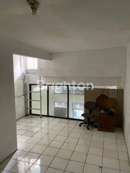 image RUKOST 2.5 LANTAI DI JELAMBAR JAKARTA BARAT (1)