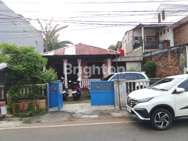 image RUMAH LAMA DI DEKAT TB SIMATUPANG JAKSEL (1)