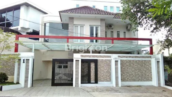 image DISEWAKAN BANGUNAN KANTOR 2 LANTAI SIAP PAKAI, BERLOKASI DI JALAN KENDALISODO (1)