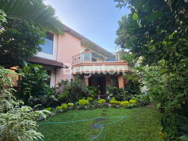 image RUMAH MEWAH DI JALAN KALIURANG (3)