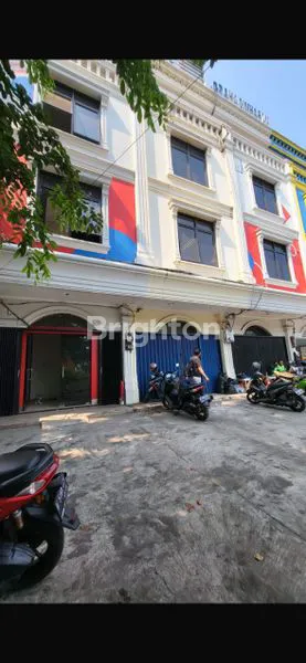 image SEWA RUKO 4 LANTAI, LISTRIK 23KVA, LOKASI STRATEGIS TEBET (1)