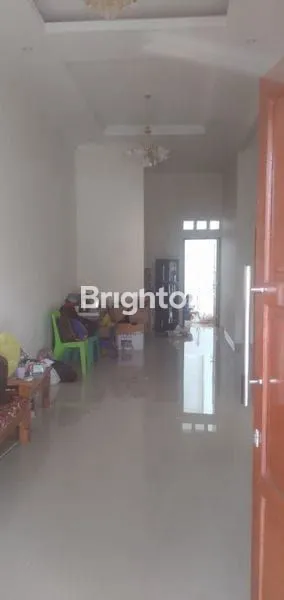 image RUMAH KEMAYORAN SUMUR BATU MINIMALIS DEPAN TAMAN JAKARTA PUSAT (2)