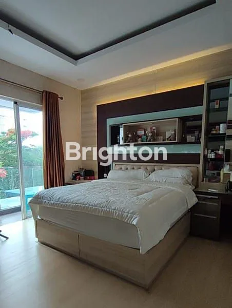 image RUMAH MEWAH ELITE GOLF VIEW FULL FURNISHED LUXURY DI KEMAYORAN JAKARTA PUSAT (6)