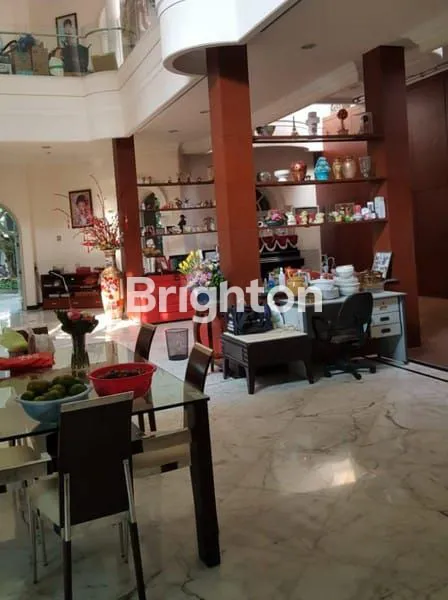 image RUMAH HOOK MEWAH STRATEGIS HARGA BU BAWAH NJOP DI CEMPAKA PUTIH JAKARTA PUSAT (6)