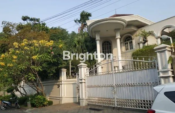 image RUMAH HOOK MEWAH STRATEGIS HARGA BU BAWAH NJOP DI CEMPAKA PUTIH JAKARTA PUSAT (2)