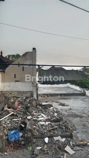 image TANAH PINGGIR JALAN AREA JIMBARAN AREA RAMAI COCOK UNTUK BISNIS (1)