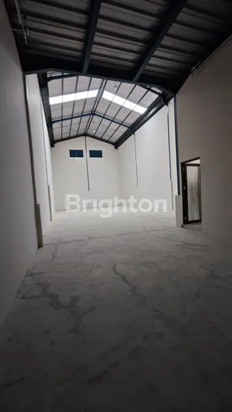 image GUDANG JL TOHA PERIUK TANGERANG BANTEN (3)