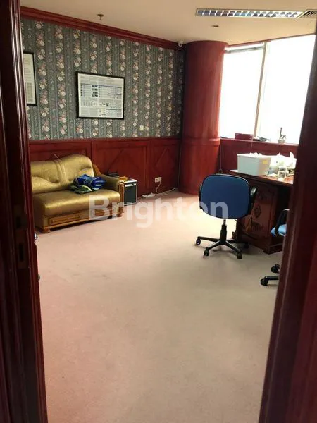 image OFFICE SPACE PREMIUM – MENARA IMPERIUM, HR RASUNA SAID, SEMI FURNISHED, EXECUTIVE LIFT\N (7)