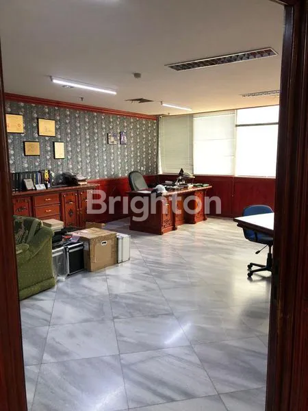 image OFFICE SPACE PREMIUM – MENARA IMPERIUM, HR RASUNA SAID, SEMI FURNISHED, EXECUTIVE LIFT\N (5)