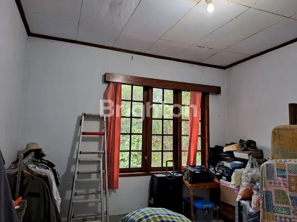 image RUMAH MEWAH PINGGIR JALAN RAYA UTAMA BINTARO PERMAI JAKARTA SELATAN HARUS TERJUAL  (4)