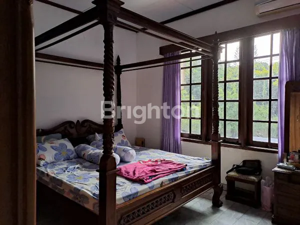 image RUMAH MEWAH PINGGIR JALAN RAYA UTAMA BINTARO PERMAI JAKARTA SELATAN HARUS TERJUAL  (6)