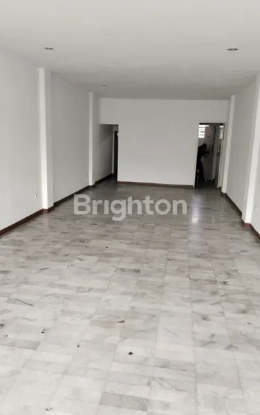 image DIJUAL 3 RUKO GANDENG 3 LANTAI DI JALAN MARGONDA RAYA, DEPOK – LOKASI BISNIS UTAMA (4)