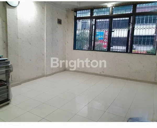 image SEWA RUKO HOOK 4 LANTAI, LOKASI PUSAT KOTA BINJAI (4)