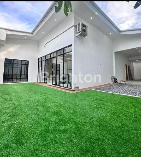 image RUMAH MEWAH 1 LANTAI DILOKASI PREMIUM, CILANDAK JAKARTA SELATAN. (5)