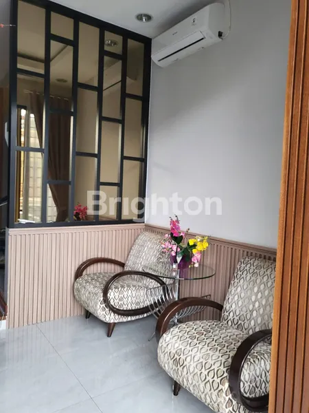 image RUMAH SUNTER DALAM KOMPLEK LUAS 6X16 SHM 3 LANTAI (2)