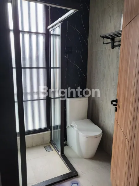 image RUMAH SUNTER DALAM KOMPLEK LUAS 6X16 SHM 3 LANTAI (6)