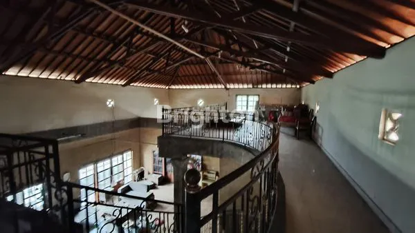 image RUKO 3 LANTAI PINGGIR JALAN RAYA ABIANBASE - MULTIFUNGSI  (8)