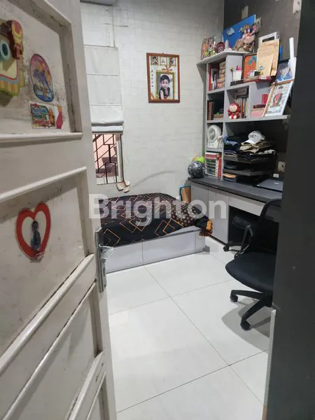 image CLUSTER RUBY PONDOK HIJAU GOLF SUMMARECON SERPONG (2)